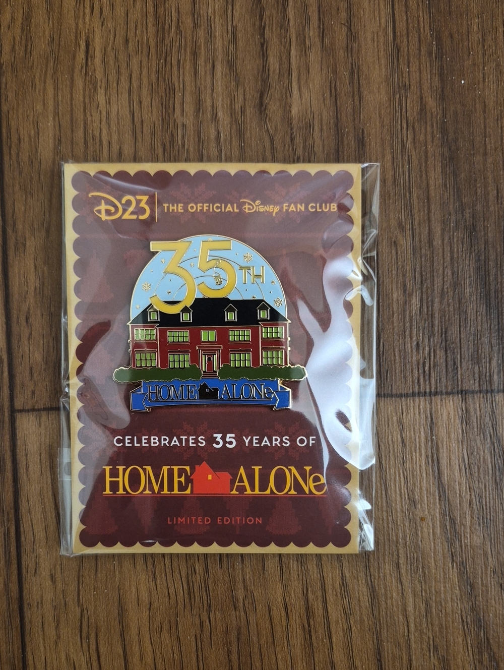 D23 Home Alone 35th Anniversary Enamel Pin